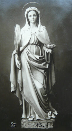 Figura di Santa Lucia in legno