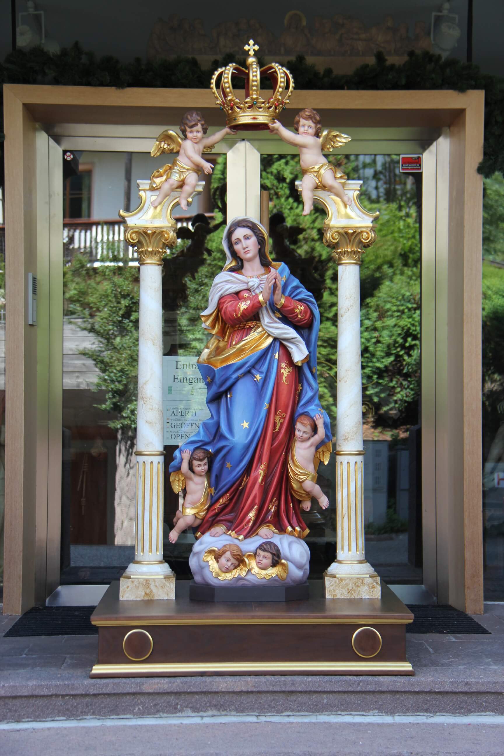 Statue of Our Lady of the Assumption in wood Ferdinand Stuflesser 1875