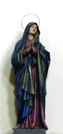 Madonna Addolorata in legno pregante